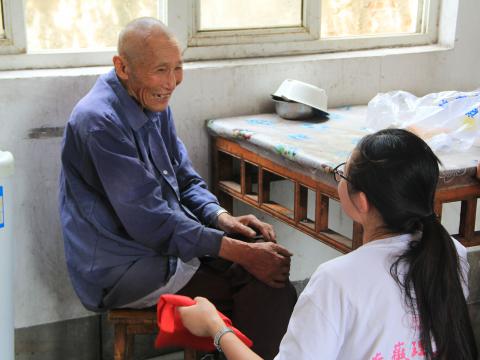 溫馨??！這個(gè)活動(dòng)讓孤寡老人直呼“暖心窩”