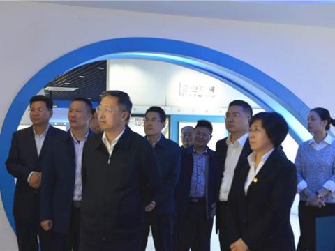 省總工會馬永青副主席一行來威騰集團調(diào)研職工文化及陣地建設(shè)工作