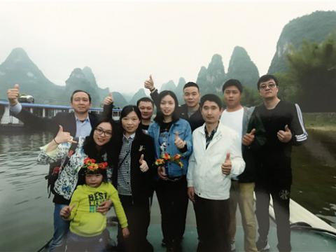 “2017年度優(yōu)秀員工旅游”體驗桂林風(fēng)情